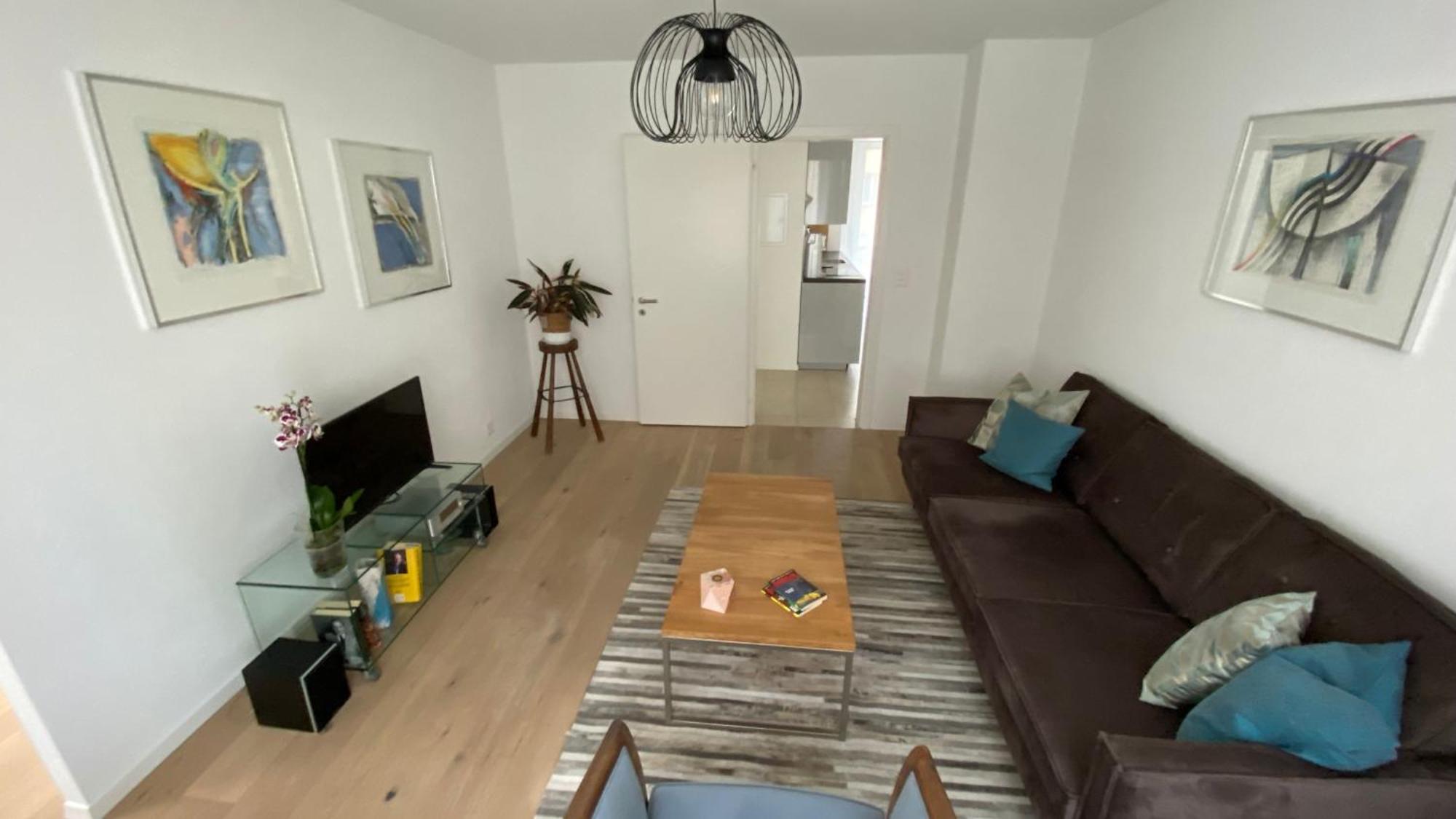 H1 With 4,5 Room, Bathroom, Kitchen, Central, Quiet & Modern With Office 苏黎世 外观 照片