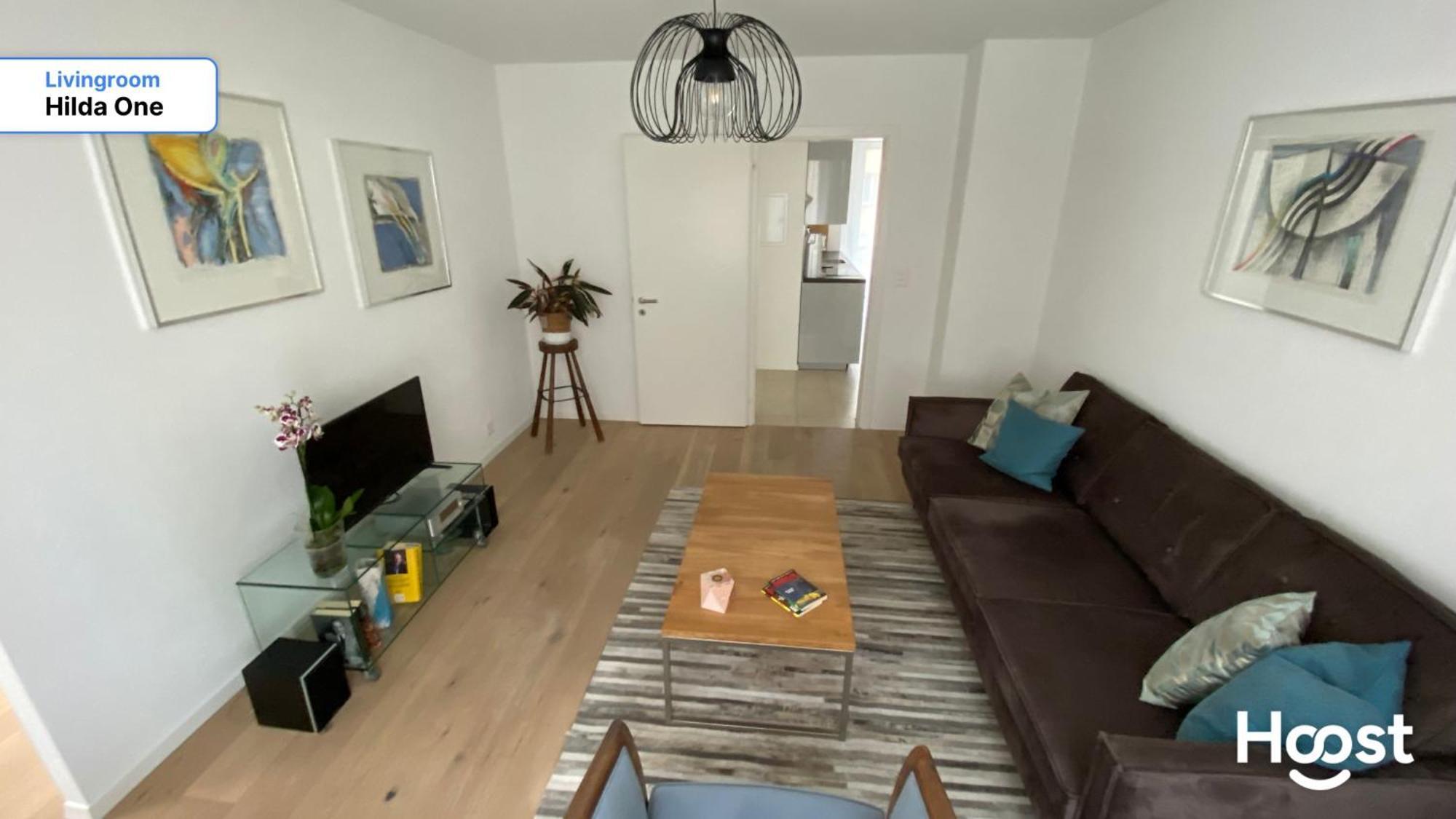 H1 With 4,5 Room, Bathroom, Kitchen, Central, Quiet & Modern With Office 苏黎世 外观 照片