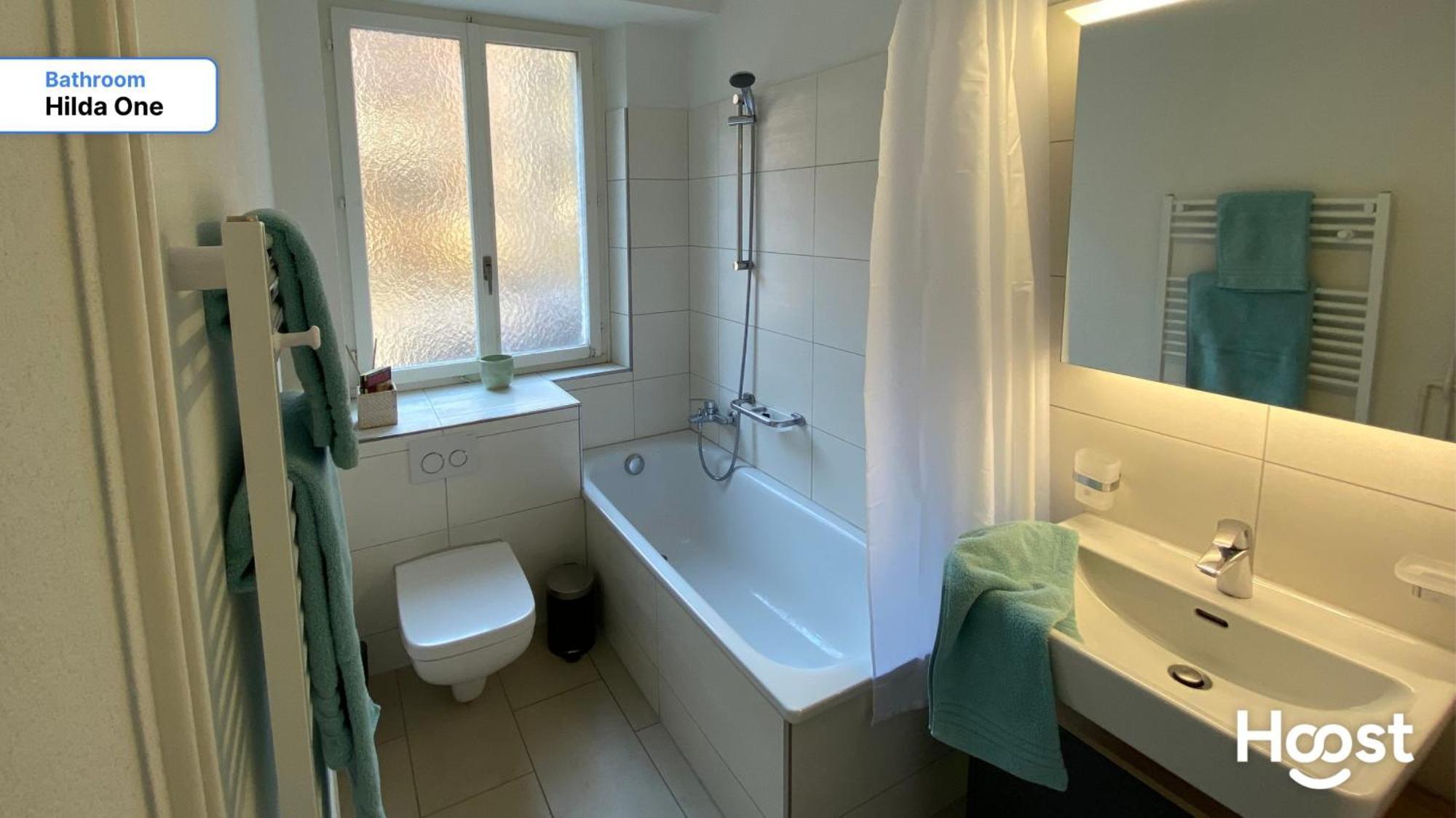H1 With 4,5 Room, Bathroom, Kitchen, Central, Quiet & Modern With Office 苏黎世 外观 照片