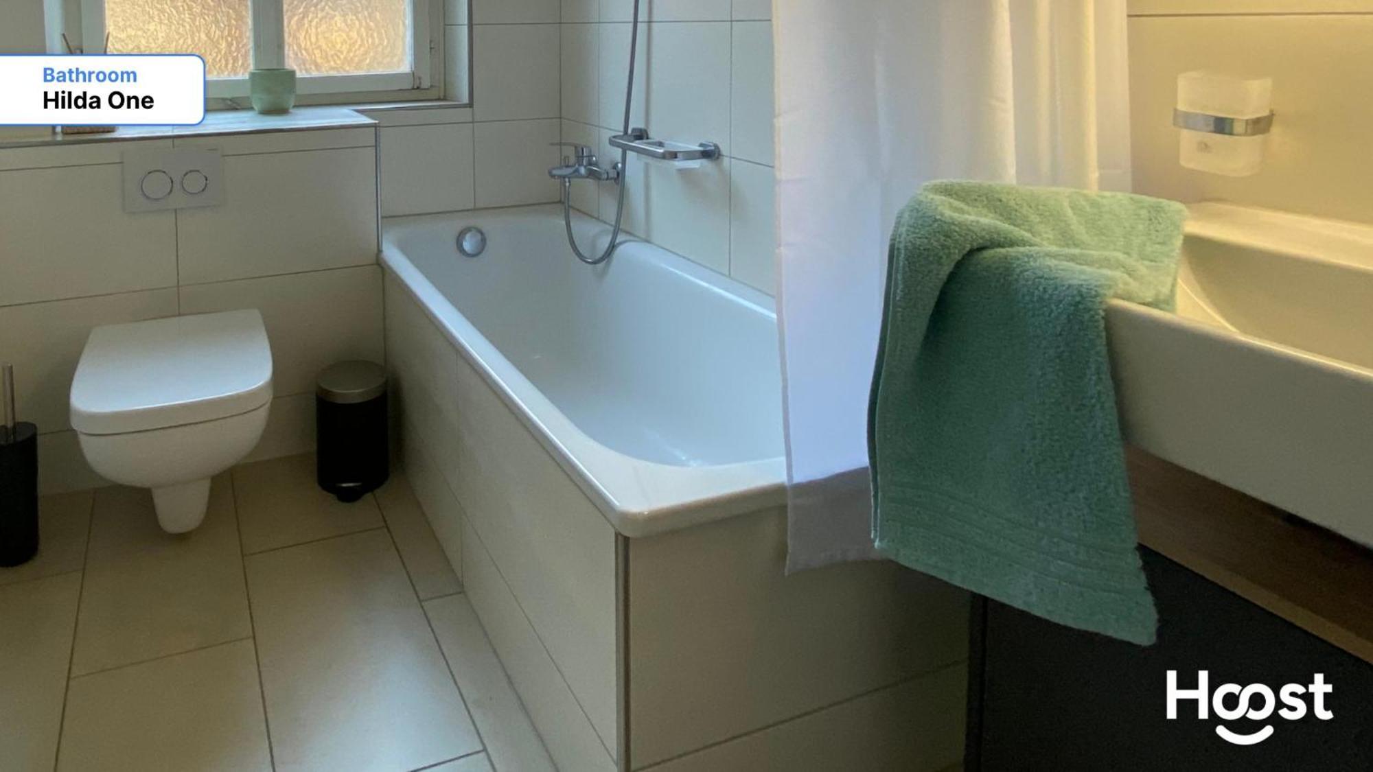 H1 With 4,5 Room, Bathroom, Kitchen, Central, Quiet & Modern With Office 苏黎世 外观 照片